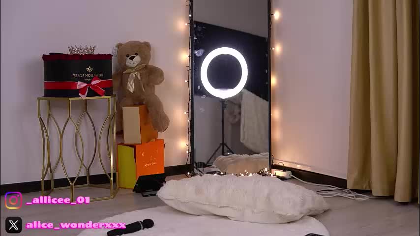 vanessasimon Приват Записи 2026-01-06