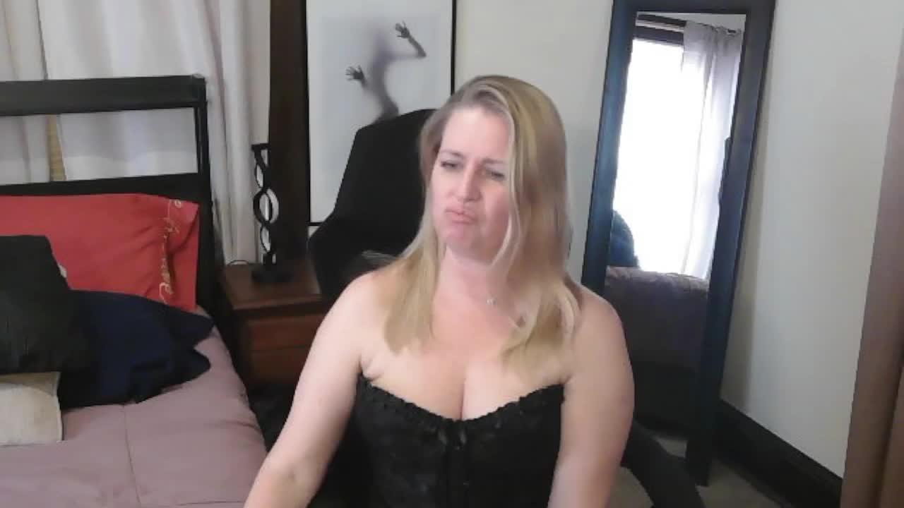 Holliekate Приват Записи 2026-01-07