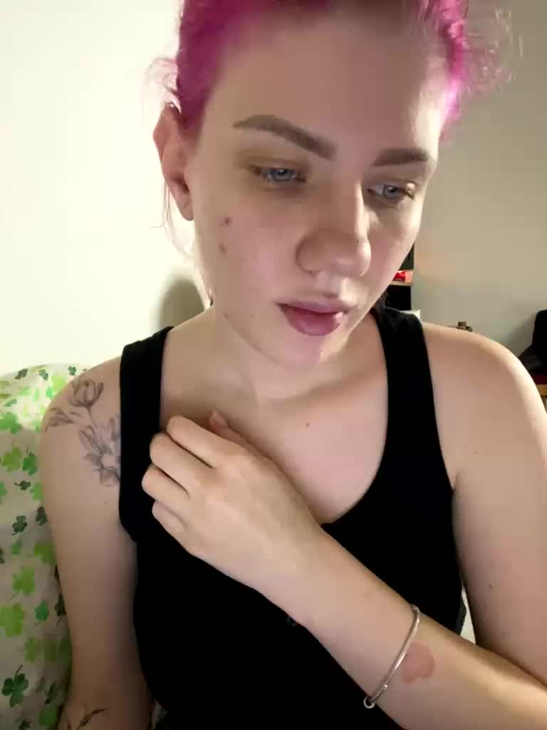 NiMfOmAnKA_s_Saskoj Приват Записи 2026-01-08