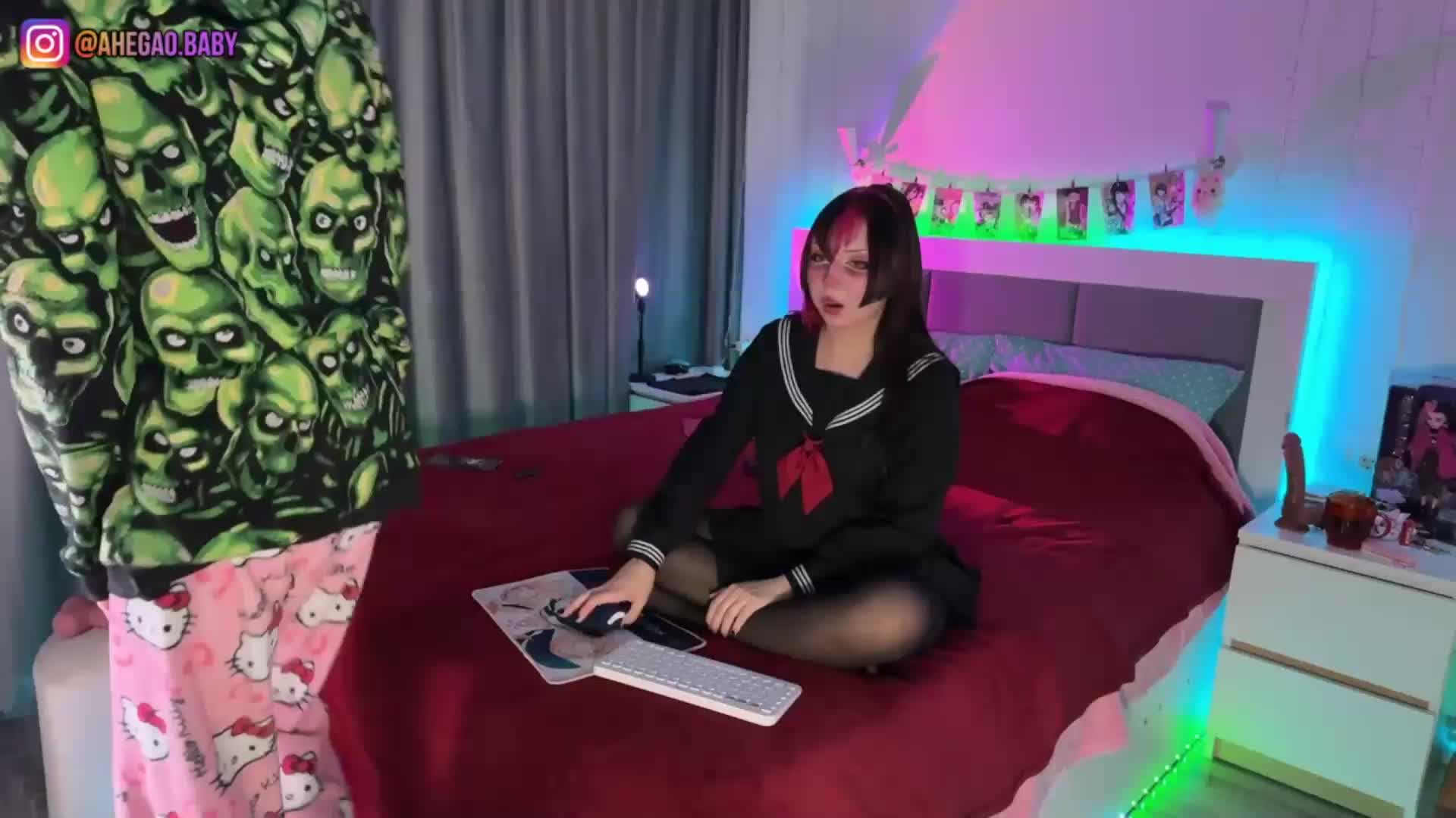 h3ntai-baby Приват Записи 2026-01-04