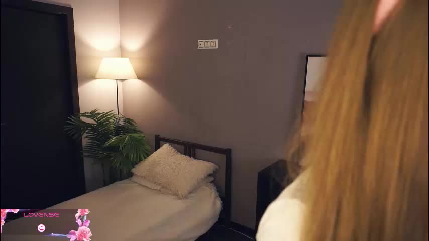 emmalaflame Приват Записи 2025-12-11