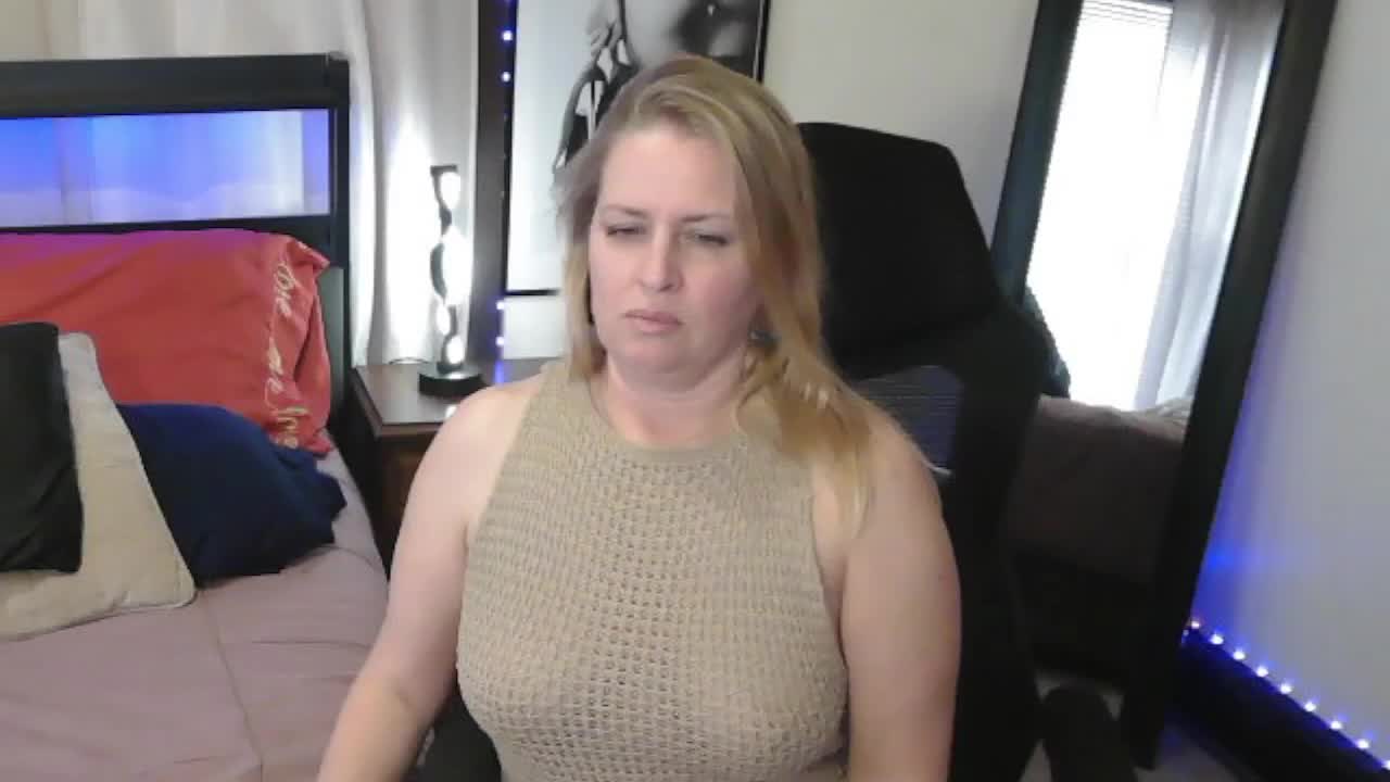 Holliekate Приват Записи 2026-01-07