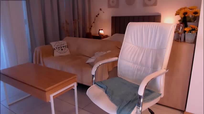 tilly_eliot Приват Записи 2026-01-07