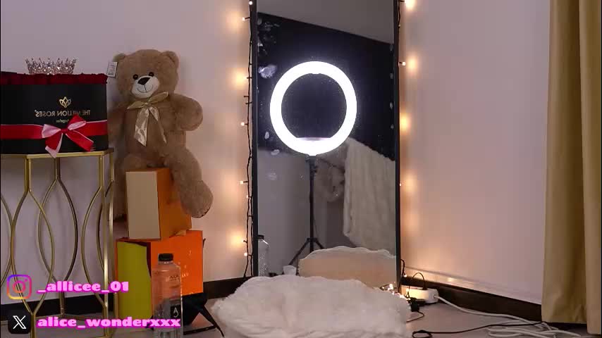 vanessasimon Приват Записи 2026-01-06