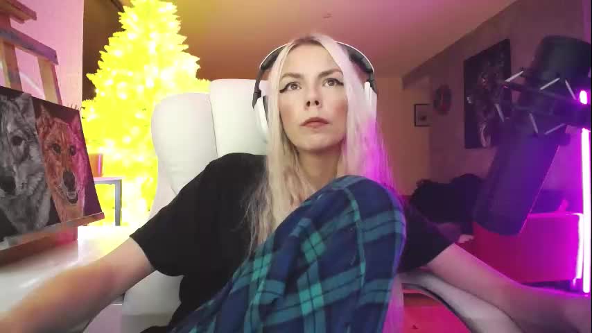 tinykylie Приват Записи 2025-11-14