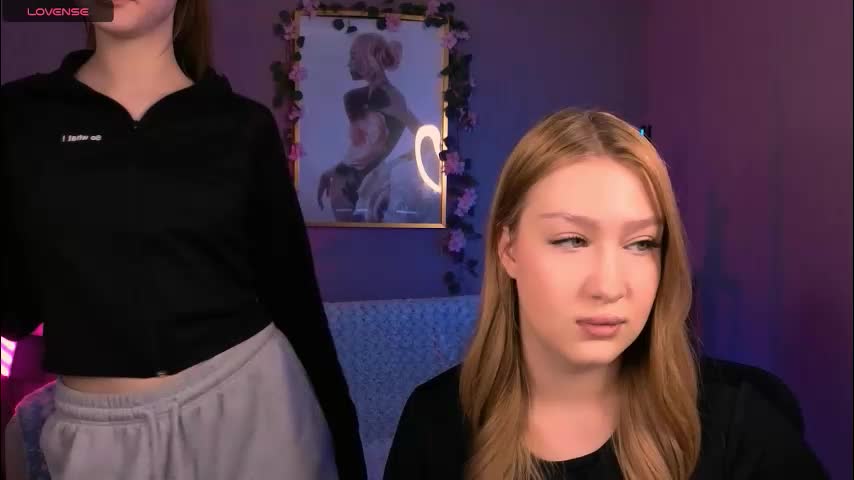 playful_sophie Приват Записи 2025-12-09