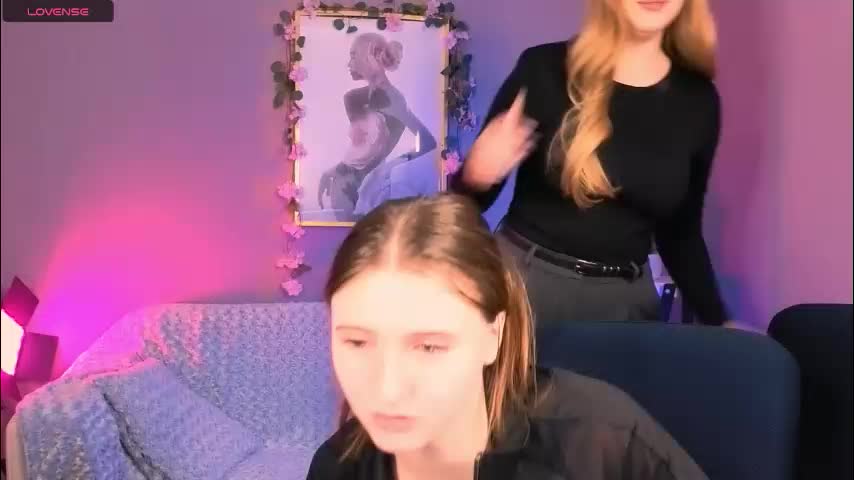 playful_sophie Приват Записи 2025-12-09