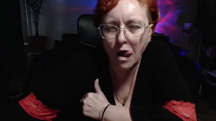 joannaandneighbour Приват Записи 2025-11-16