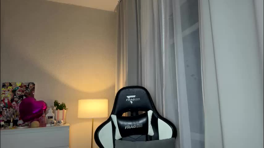 sexmoon11 Приват Записи 2025-11-19