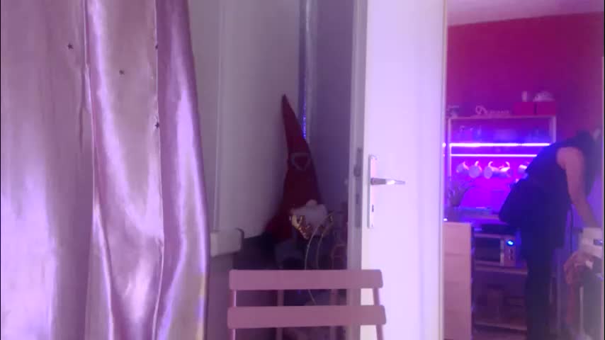 melli23 Приват Записи 2025-12-15