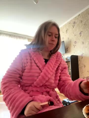 Tomyris_yuki Приват Записи 2025-11-14