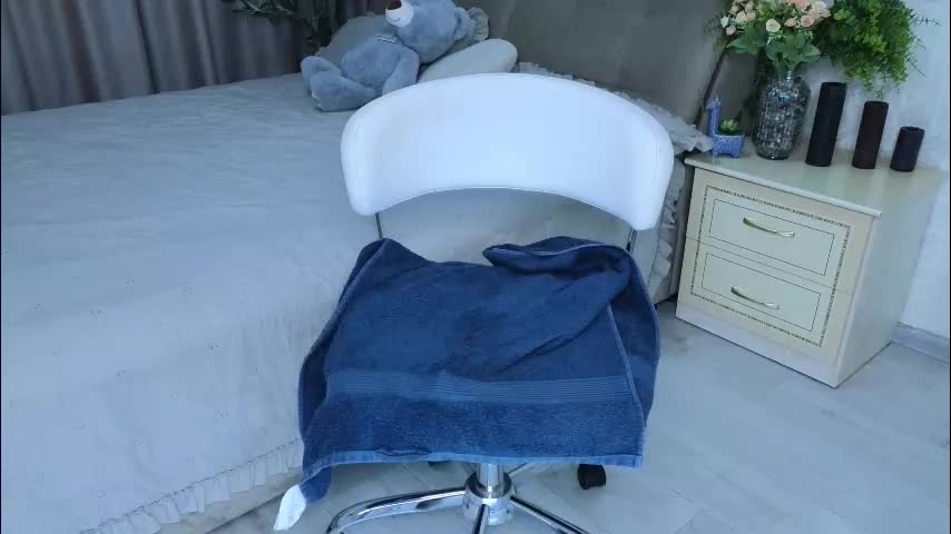 heroine_of_your_life Приват Записи 2025-12-09