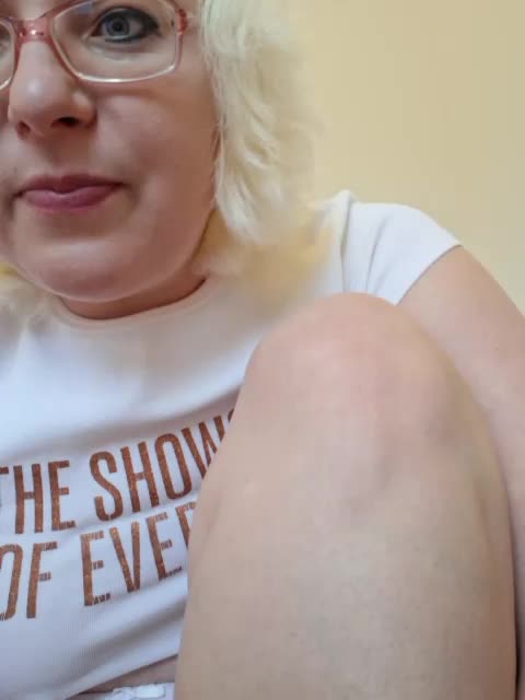 Vika211 Приват Записи 2025-12-19