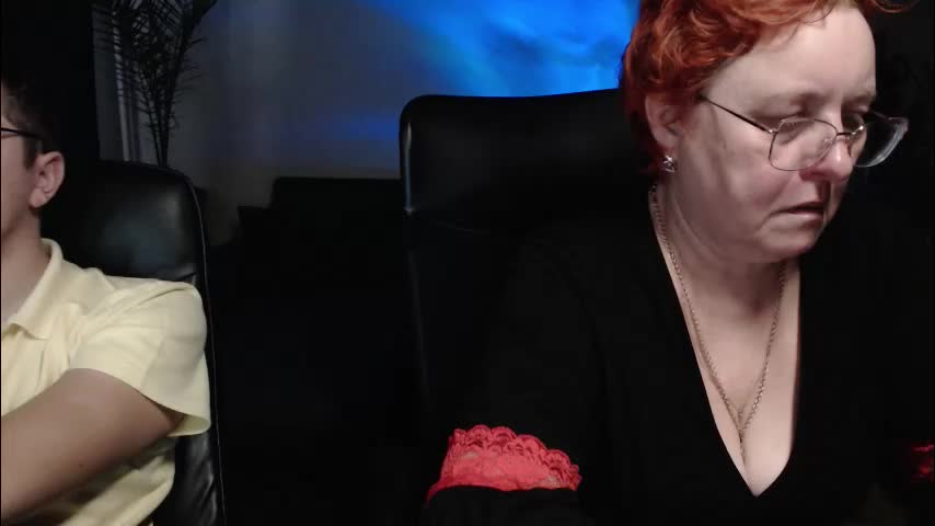 joannaandneighbour Приват Записи 2025-11-16