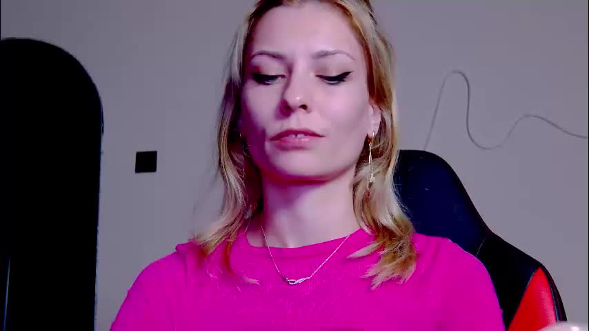 karoline121 Приват Записи 2025-11-13