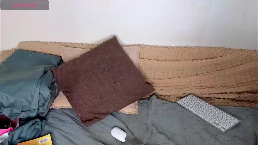 emilytrays Приват Записи 2025-12-09