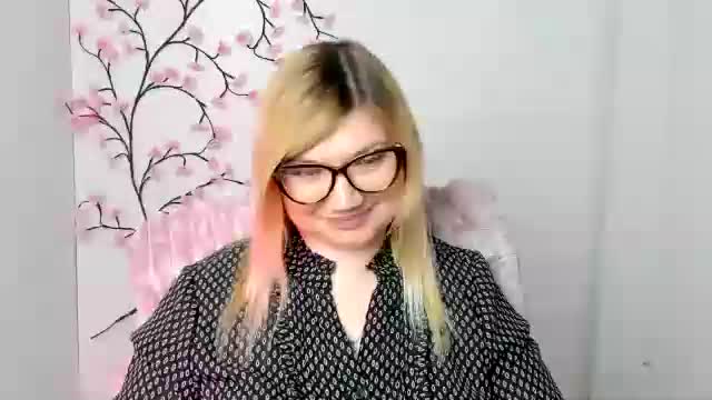 molly_moree Приват Записи 2025-12-15