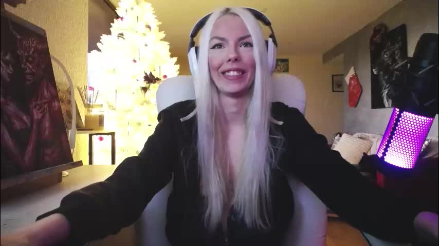 tinykylie Приват Записи 2025-12-11