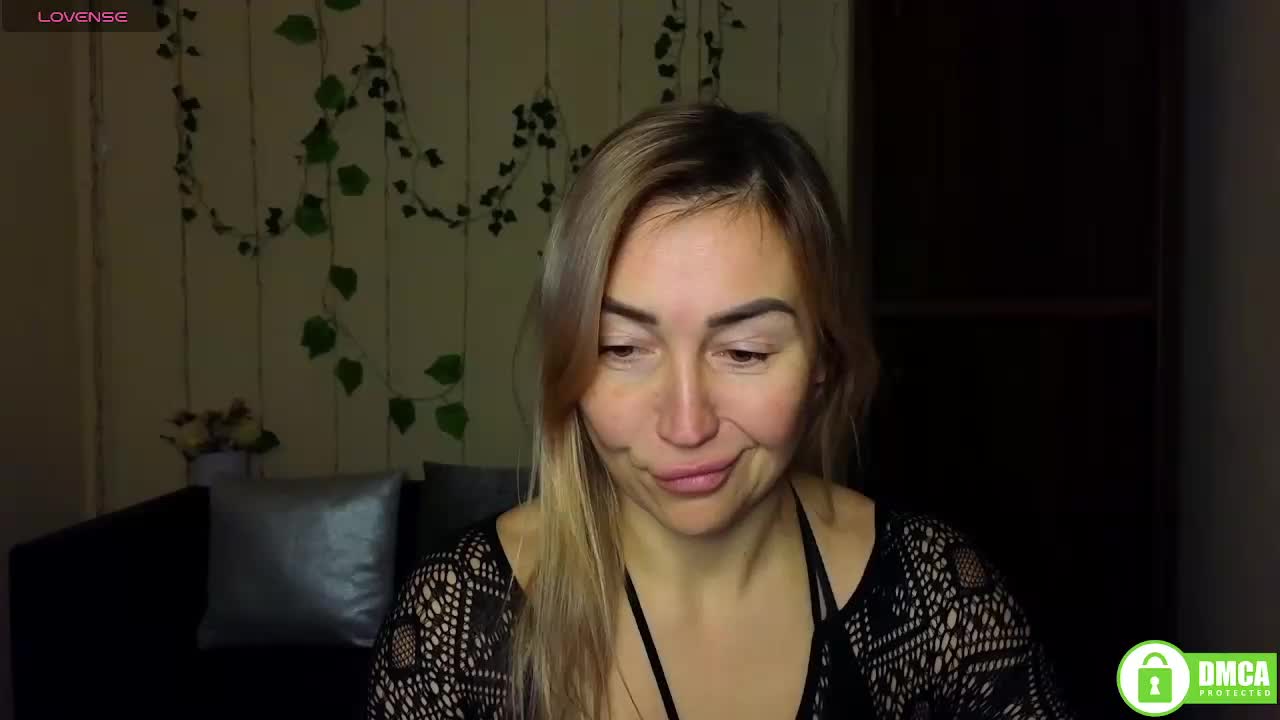 Jullyblondkiss Приват Записи 2026-01-09