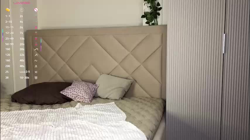 vivi_ennes Приват Записи 2026-01-15