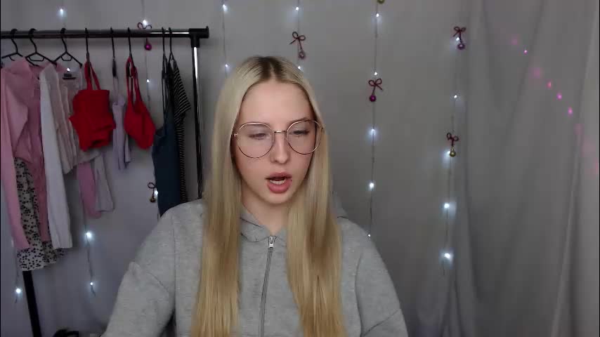 sweet_amelia03 Приват Записи 2026-01-16