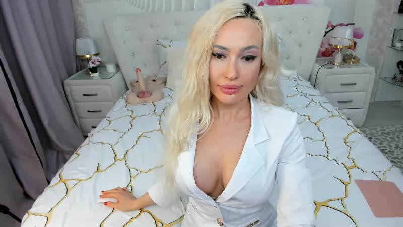 HottieSweetBritney Приват Записи 2026-01-18