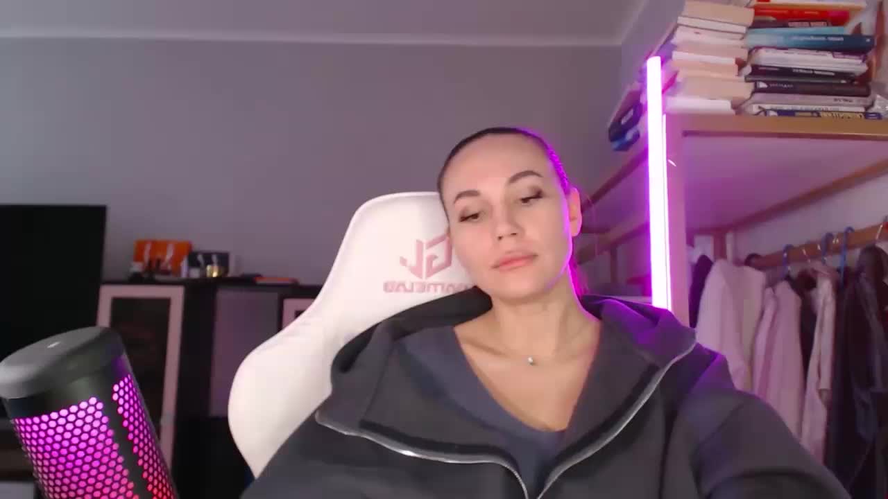 QWEENII Приват Записи 2026-01-21