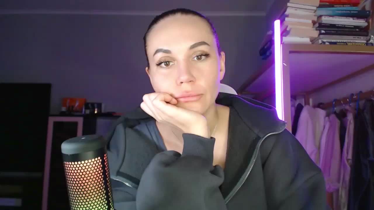 QWEENII Приват Записи 2026-01-21