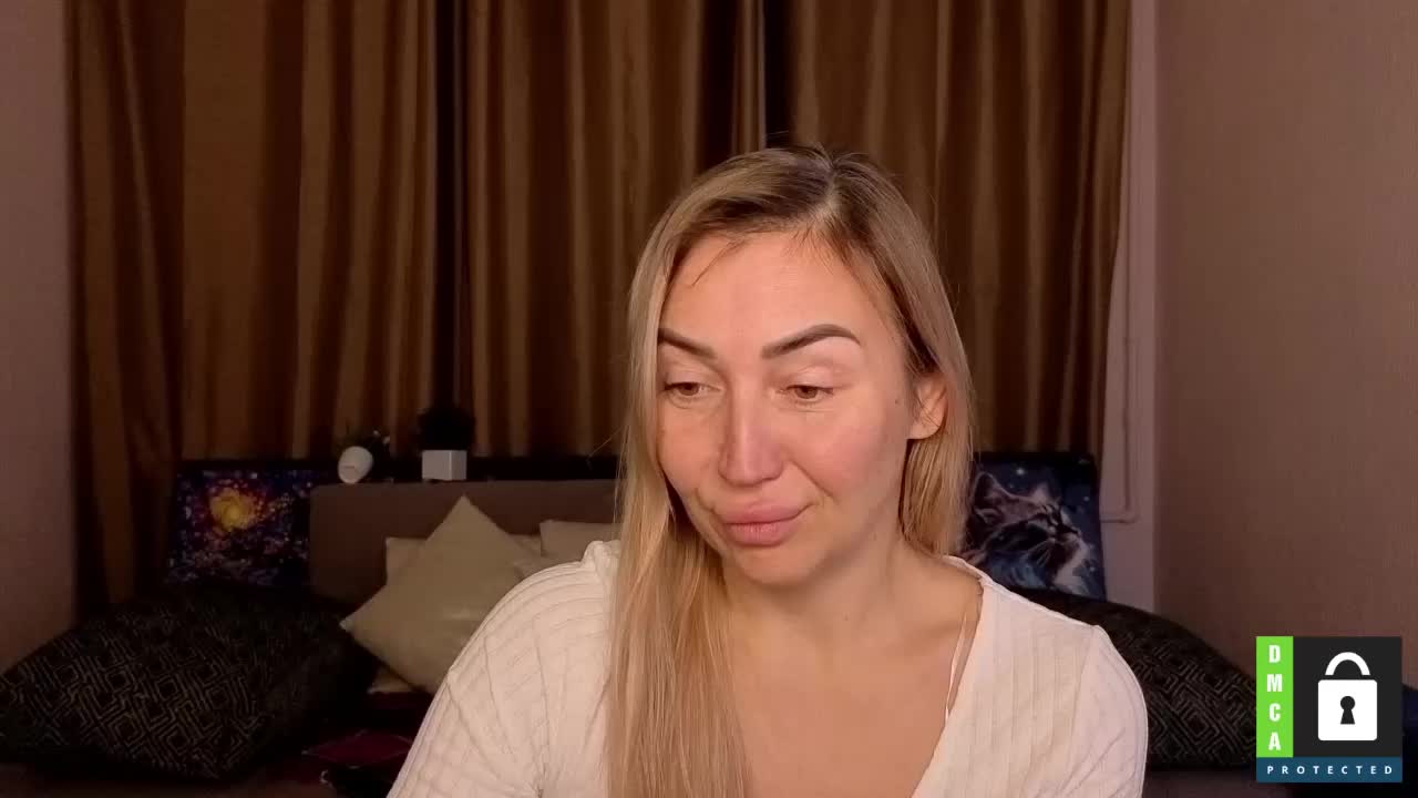 Jullyblondkiss Приват Записи 2026-01-21