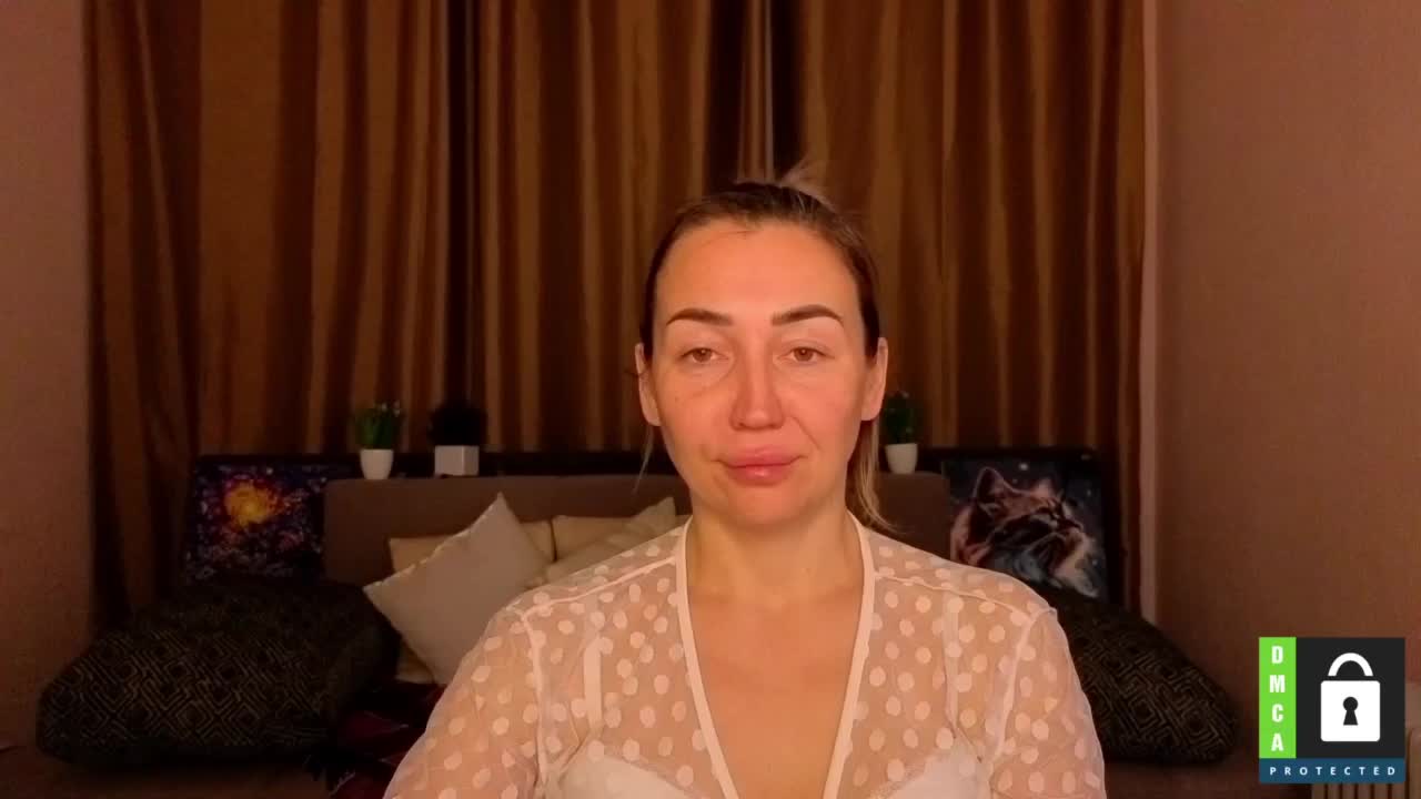 Jullyblondkiss Приват Записи 2026-01-21