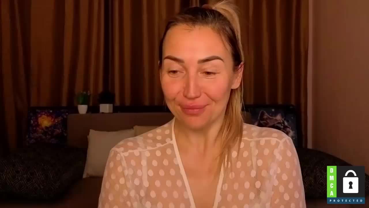 Jullyblondkiss Приват Записи 2026-01-22