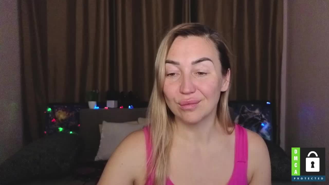 Jullyblondkiss Приват Записи 2026-01-26