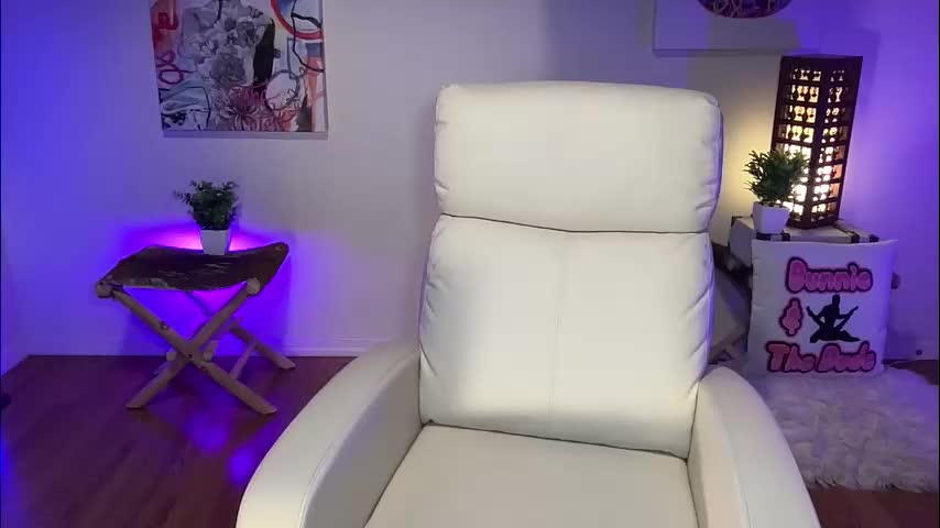 bunnieandthedude Приват Записи 2026-01-27