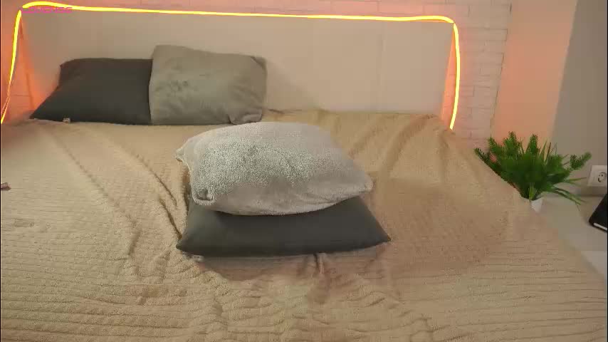 roxannabrik Приват Записи 2026-01-28