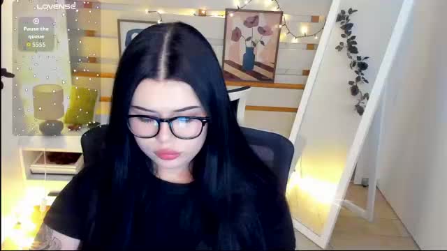 naomivibes Приват Записи 2026-01-28