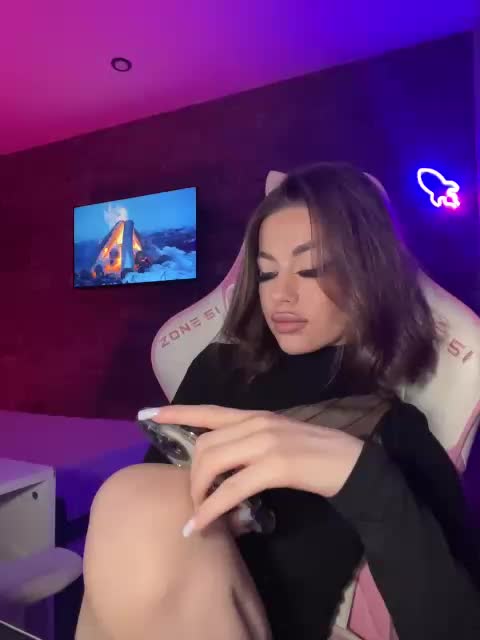 HotGirlEva Приват Записи 2026-01-28