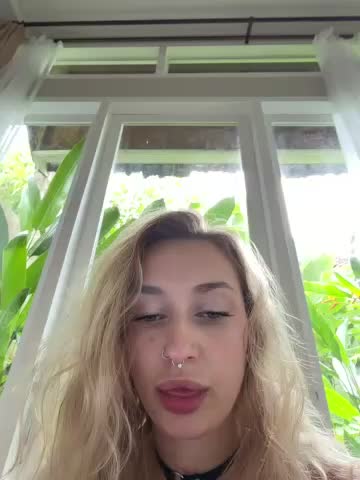 _Kiss_me_hard_ Приват Записи 2026-01-28