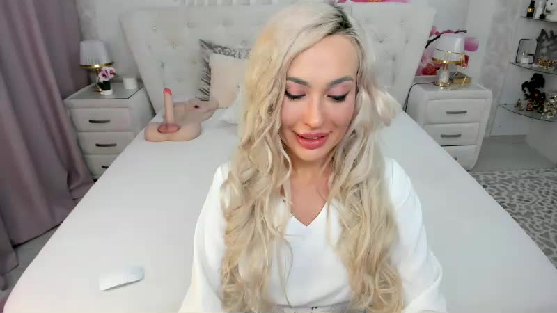 HottieBritney Приват Записи 2026-01-28