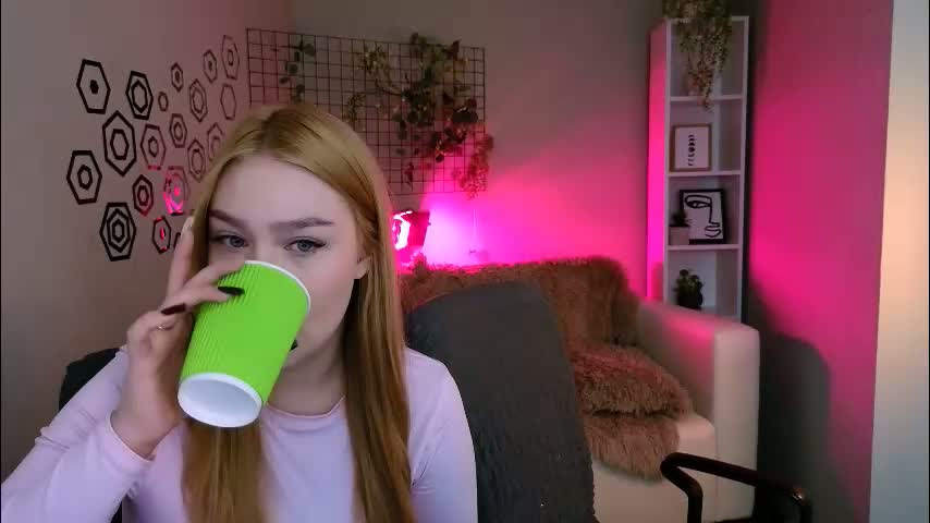 playful_sophie Приват Записи 2026-01-30