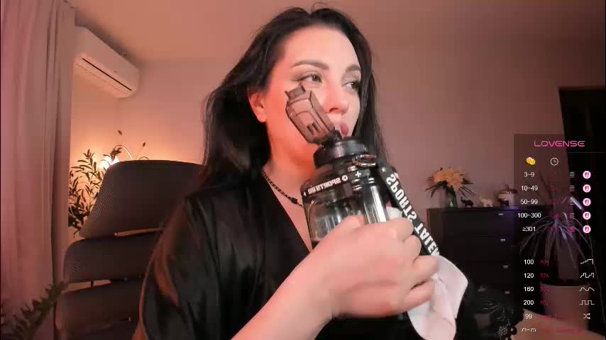 vikibellson Приват Записи 2026-01-31