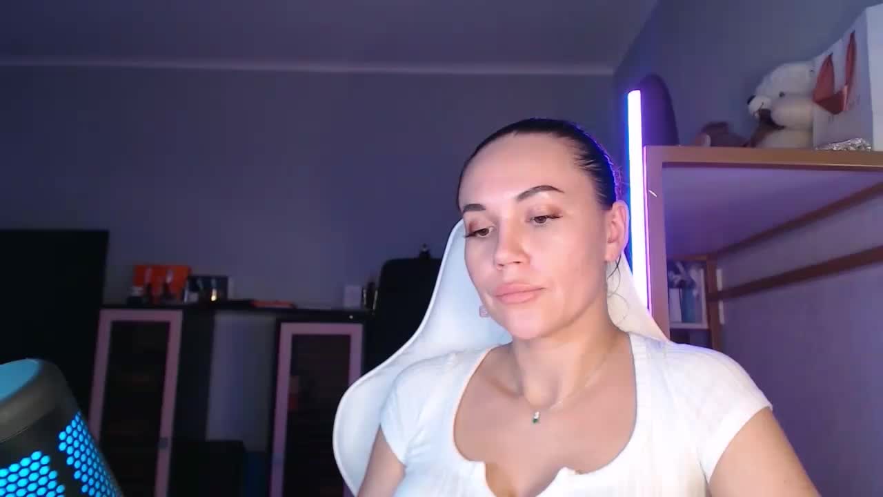 QWEENII Приват Записи 2026-02-01