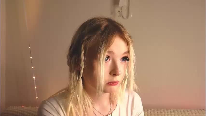 twinklefluff Приват Записи 2026-02-01