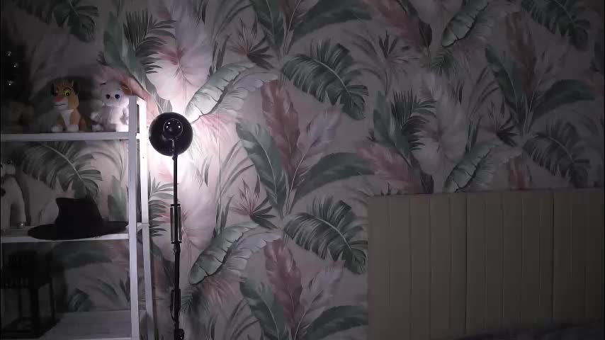 elizabethennals Приват Записи 2026-02-01