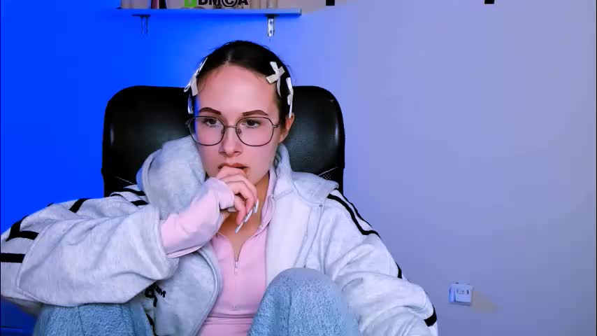 mona_cloud Приват Записи 2026-02-01