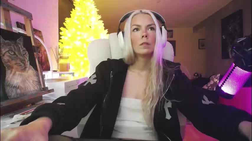 tinykylie Приват Записи 2026-02-03