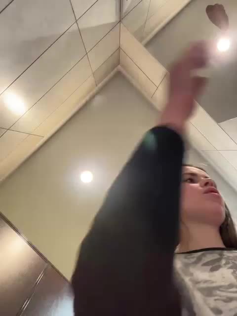 LolaSexxx Приват Записи 2026-02-05