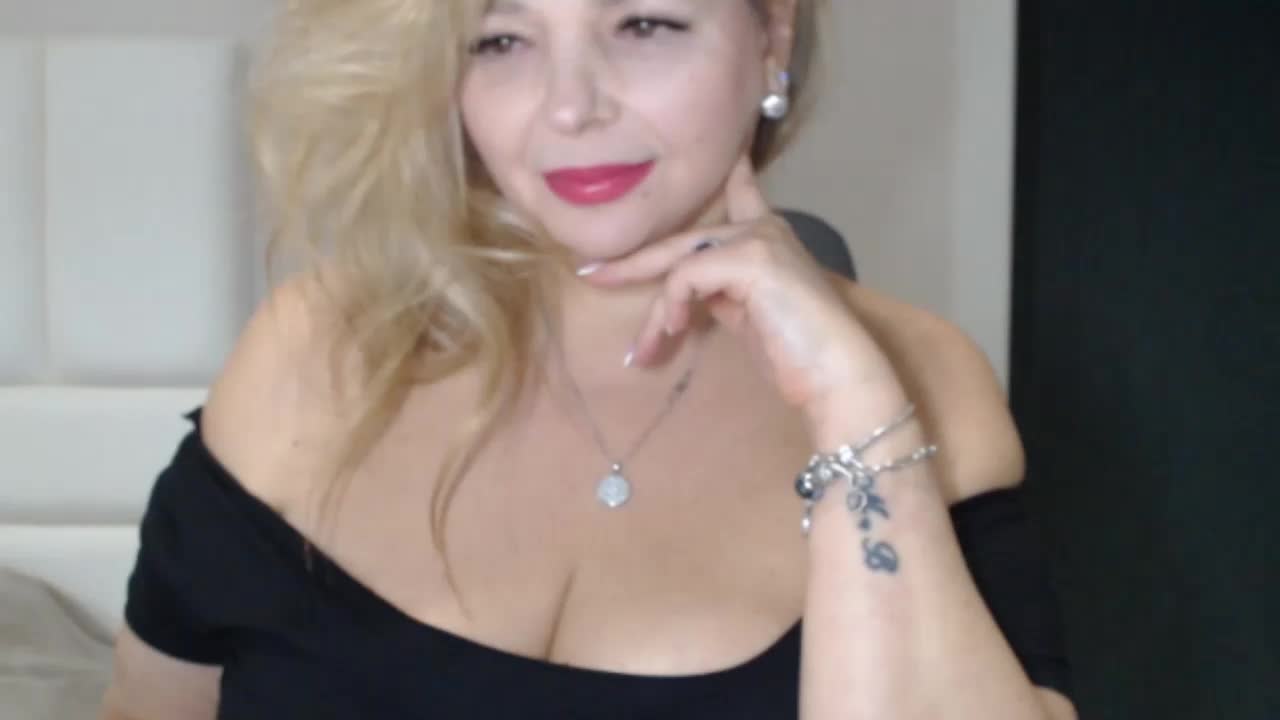 aniutkamau Приват Записи 2026-02-07