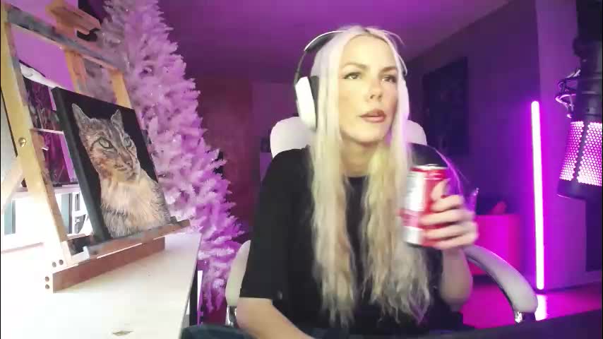 tinykylie Приват Записи 2026-02-07