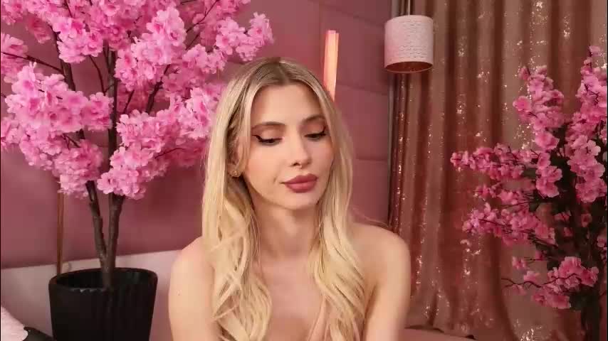 eleineblue Приват Записи 2026-02-10