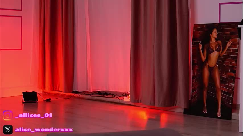 vanessasimon Приват Записи 2026-02-11